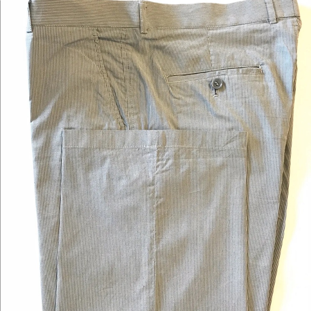 Le Chateau Men’s Dress Pants Grey Off white Pin Stripe 32 Straight Cut